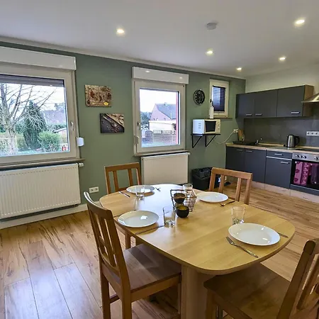 Appartement Business With Kitchen & 24h Self Check-in Kleef